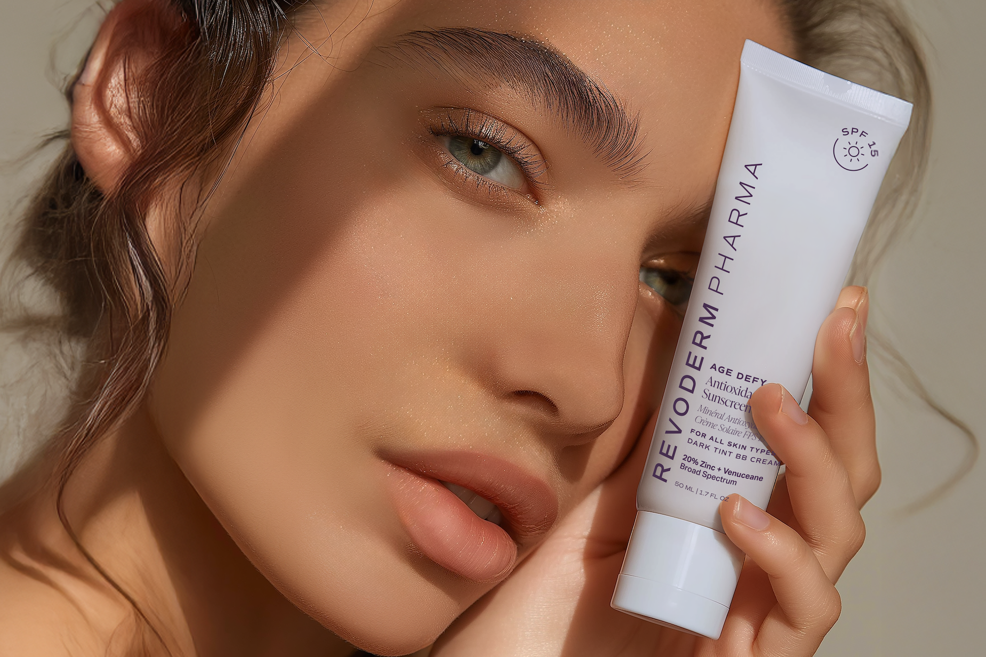 Illuminous Antioxidant Serum –